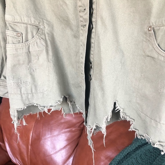 FREE PEOPLE MOONCHILD DISTRESSED OVERSIZE MOSS GREEN JACKET XS - Picture 4 of 12